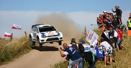 Ogier na prowadzeniu, Kubica po dachowaniu - Rajd Polski [dzień 1]