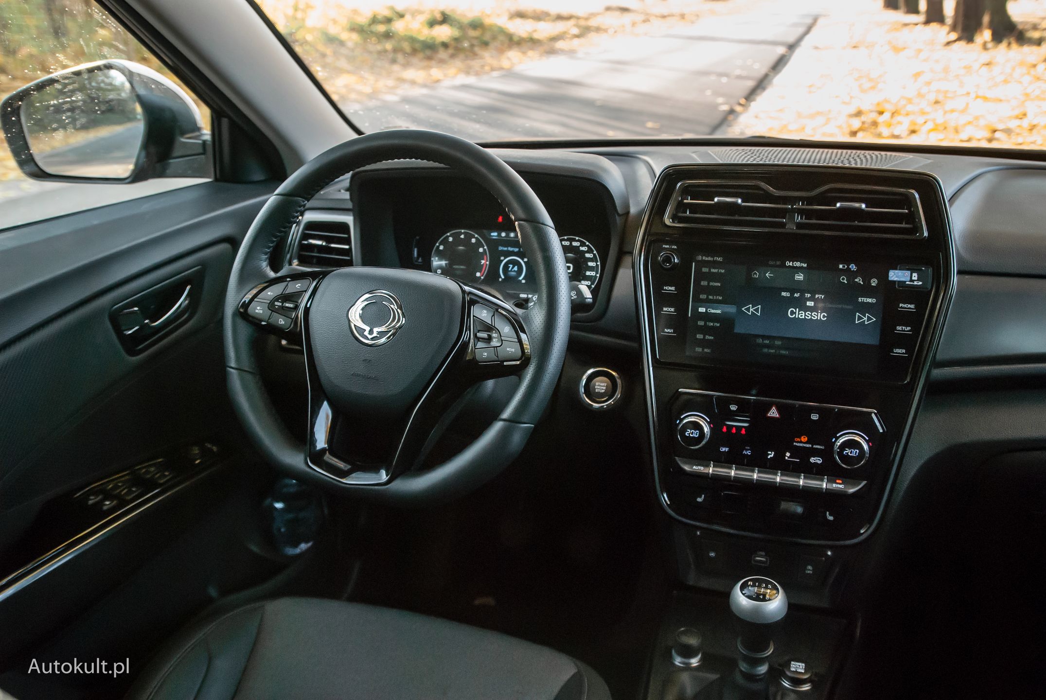 Ssangyong Tivoli Grand - wnętrze