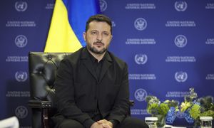 Zełenski ostrzega: deficyt Ukrainy może utrudnić zakup dronów