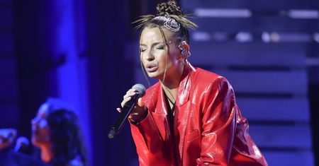 Julia Wieniawa pierwszy raz dała taki koncert. Bezlitosne komentarze