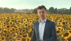 Radosław Kotarski o słonecznikach w spocie konta Profit w Banku Millennium (wideo)