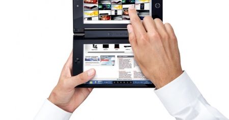 Libretto W100 - dwuekranowy laptop z Windowsem 7