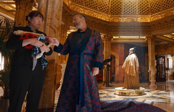 Gwiazdy i humor królują w tegorocznych reklamach Super Bowl. Oto wszystkie spoty