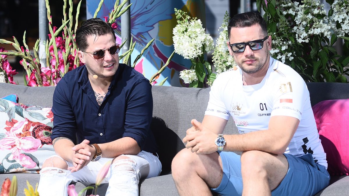 Bracia Collins prowadzą fundację pomagającą potrzebującym. Jej nowym pracownikiem zostanie Tomasz Komenda.