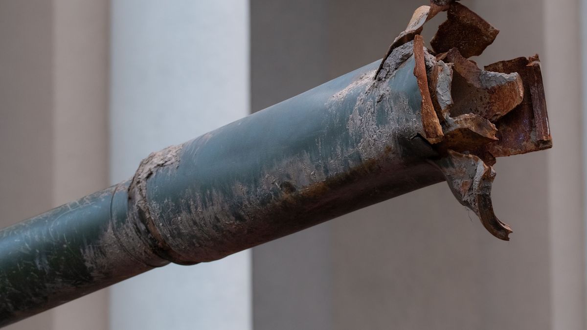 Russian military equipment in Ukraine.A damaged barrel of a T-80 tank at an exhibition of destroyed military equipment in Poltava, Ukraine, September 25, 2022.Russian military equipment in Ukraine.A damaged barrel of a T-80 tank at an exhibition of destroyed military equipment in Poltava, Ukraine, September 25, 2022.Yuliya Movchan