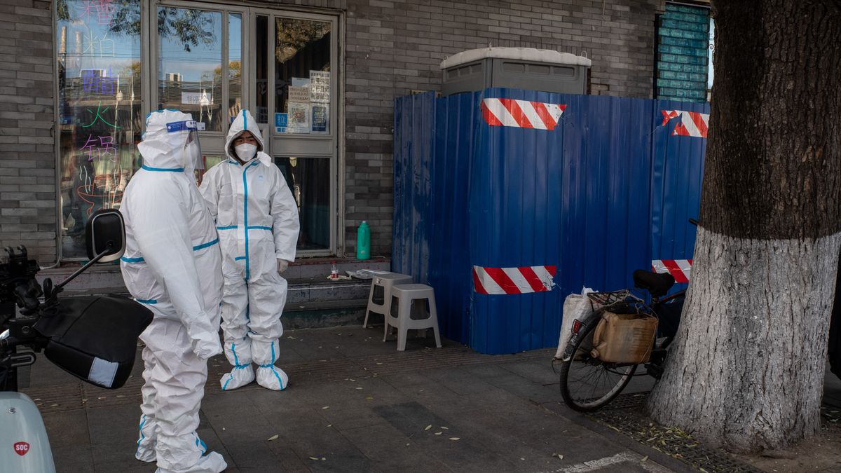 Chiny zanotowały największy dzienny przyrost nowych zakażeń. To jasny sygnał dla światowych gospodarek