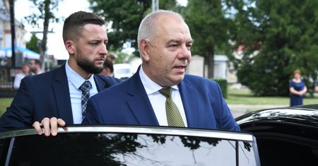 Ochroniarz wicepremiera Sasina trafił do Poczty Polskiej. Został wicedyrektorem