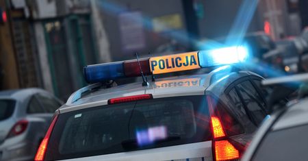 Ciało emeryta pod posadzką. Makabryczne odkrycie