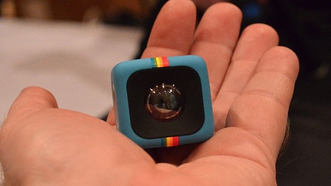 Polaroid Cube - GoPro ma konkurenta. Najmniejsza kamerka na świecie z wygodnym uchwytem 1