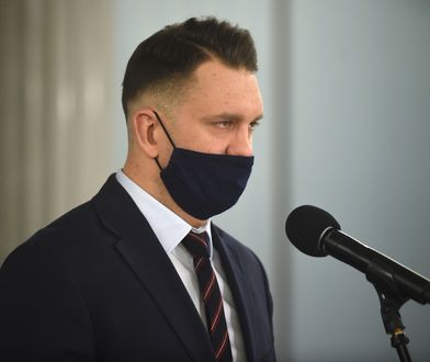 100 tysięcy złotych do zwrotu. Kolejne kłopoty posła Łukasza Mejzy