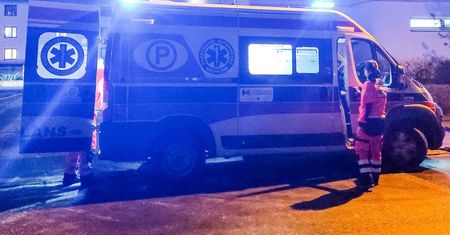 Zmarli po powrocie do domu z "andrzejek". Policja zatrzymała trzy osoby