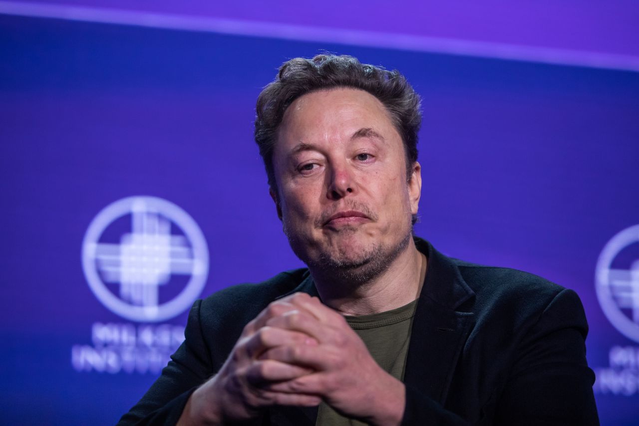 Court orders platform X to reveal Musk's controversial investors