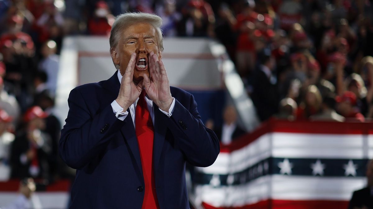 Donald Trump Campaigns For President In Raleigh, North Carolina
RALEIGH, NORTH CAROLINA - NOVEMBER 04: Republican presidential nominee, former President Donald Trump shouts from the stage at the conclusion of a campaign rally at the J.S. Dorton Arena on November 04, 2024 in Raleigh, North Carolina. With one day left before the general election, Trump is campaigning for re-election in the battleground states of North Carolina, Pennsylvania and Michigan. (Photo by Chip Somodevilla/Getty Images)
Chip Somodevilla