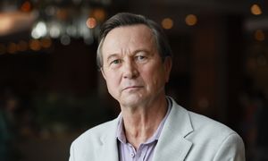 Ucieczką przed stresem była wódka. Cyrwus o błędach przeszłości