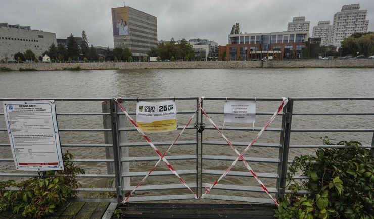 Fala kulminacyjna na Odrze. Podali, kiedy dotrze do Wrocławia