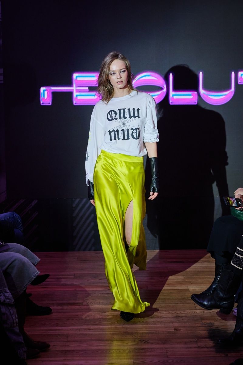 137_Kupisz110324-highres_fotFIlipOkopny@FashionImages