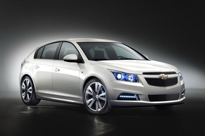 Chevrolet Cruze hatchback gotowy na Genewę