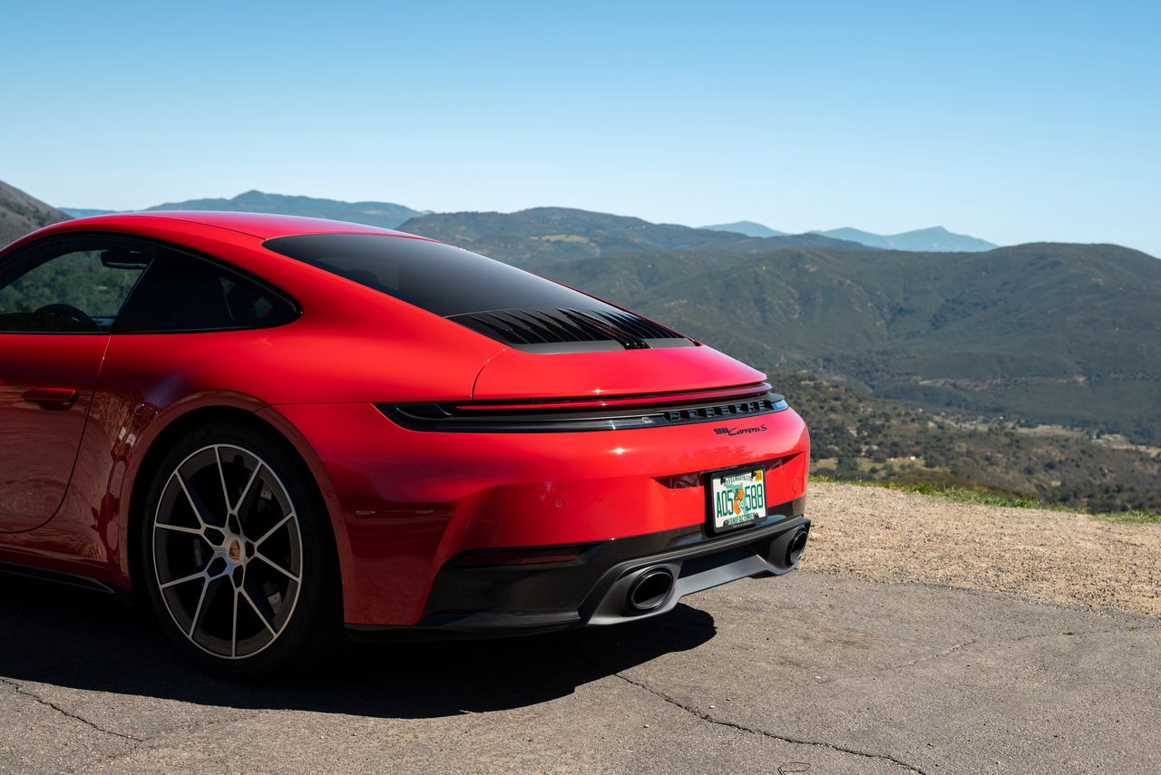 911 jako PHEV? Porsche tłumaczy, czemu to nie wchodzi w grę