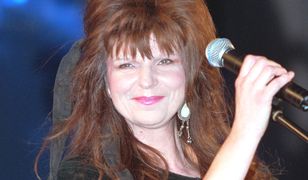 "Nie tracimy nadziei". Elżbieta Dmoch trafiła do szpitala. Walczyli o jej życie przez kilkanaście dni