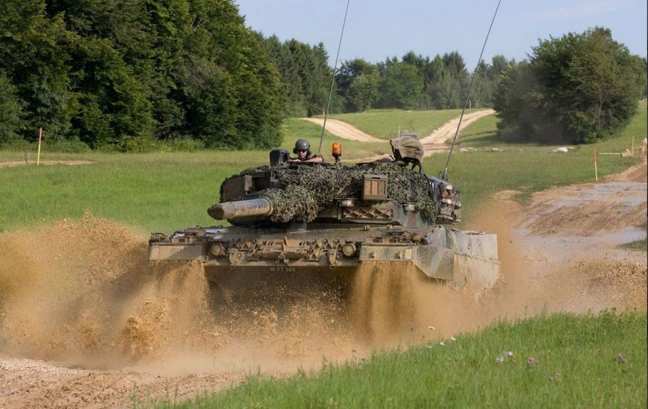 Kolejne czołgi i nie tylko dla Ukrainy? Trwa debata w Szwajcarii