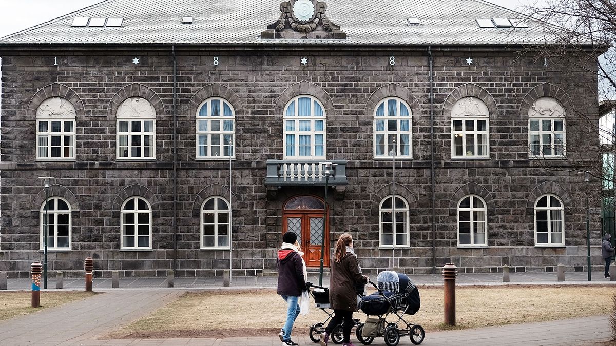 Islandzki parlament. Na listach także Polacy