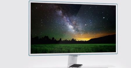 Bezprzewodowa ładowarka w monitorze to świetny pomysł. Szkoda, że spóźniony