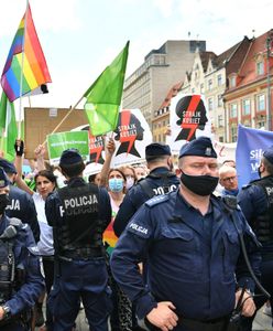 Policyjny podręcznik dyskryminuje społeczność LGBT? RPO reaguje