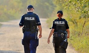 Dramat w Zagórzu. Nie żyje 73-latka. Policja zatrzymała 49-latka