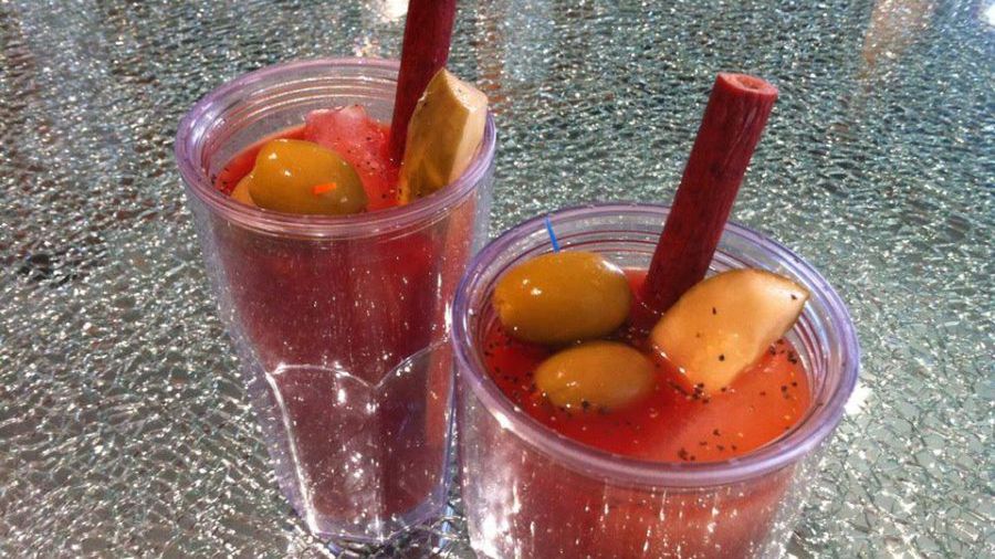 Słomka bliska ideału? 1