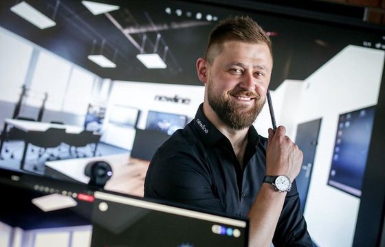 Piotr Morko senior marketing managerem w Newline Interactive EMEA