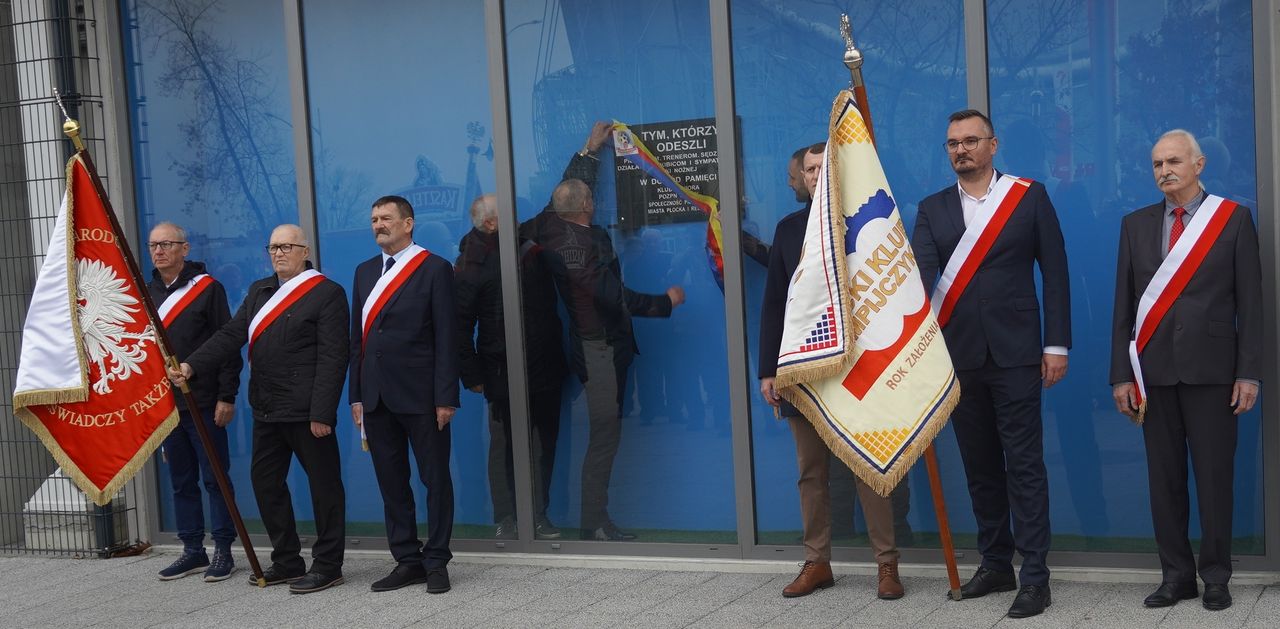 Odsłonięcie tablicy 