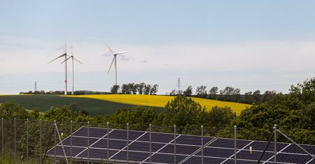 Odchodzenie od  węgla. Większość Polaków chce czystej energii