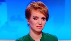 Anna Hałas-Michalska prowadzącą serwisy informacyjne w Polsat News