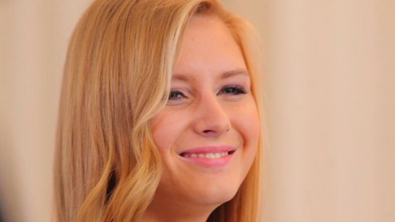 Kinga Duda pojechała autem SOP z kotem do weterynarza