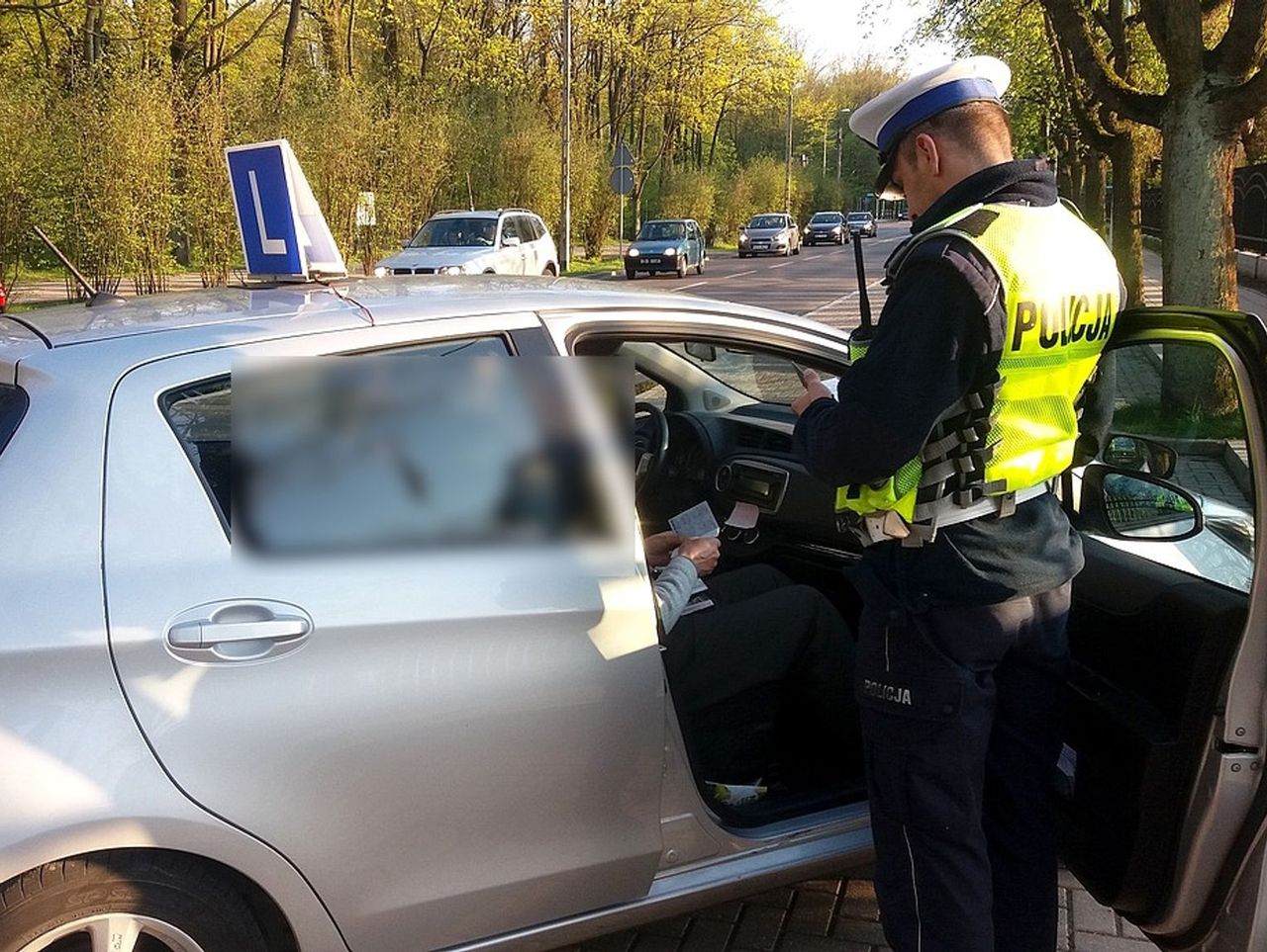 Policjanci skontrolowali "elkę" i zdębieli. Kursant był pijany i miał sądowy zakaz prowadzenia