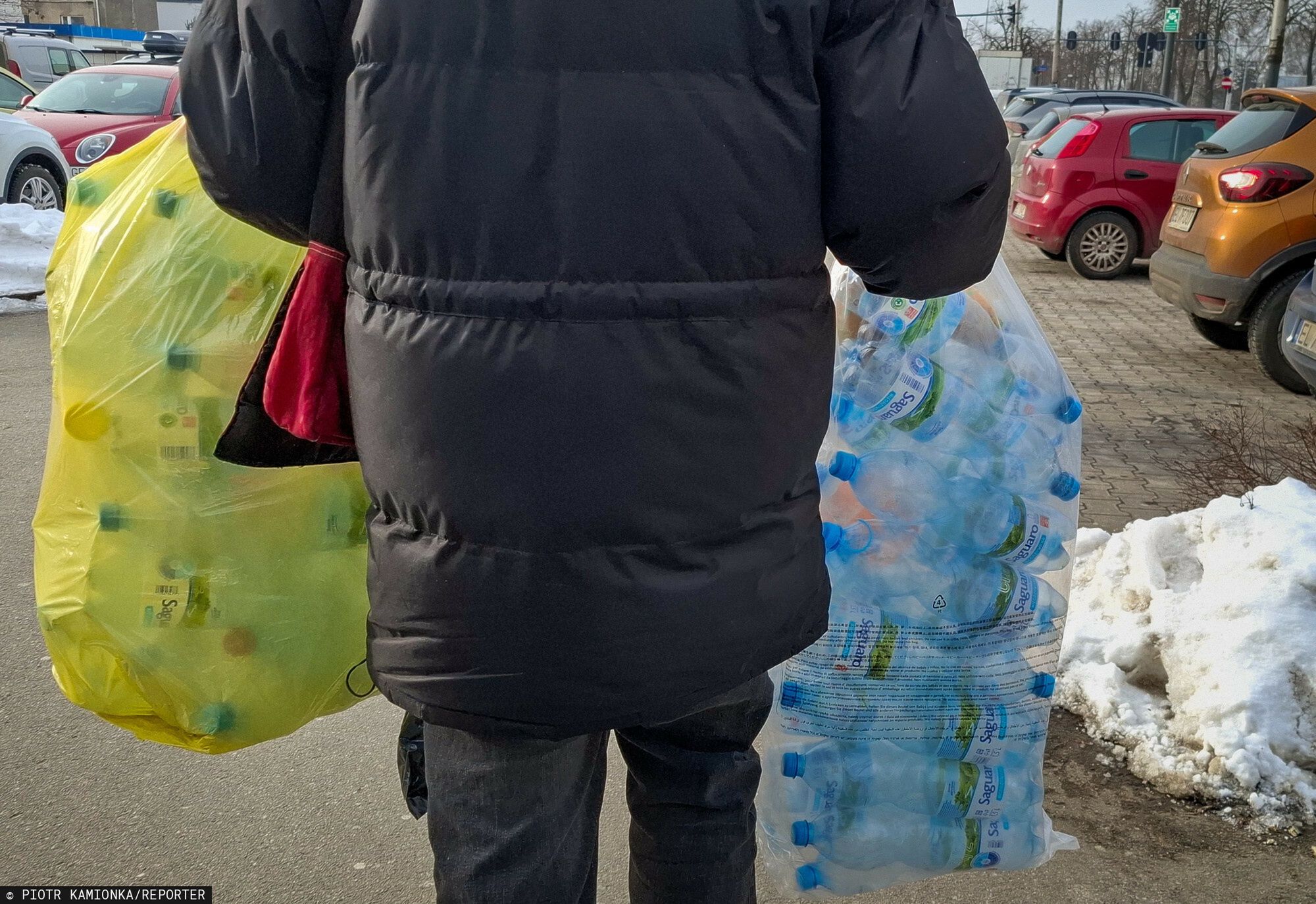 Biznes na systemie kaucyjnym