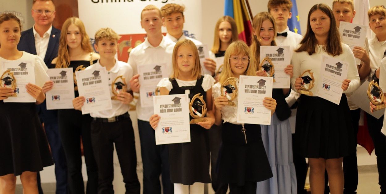 Głogów: Stypendia na najlepszych. Nagrodzono 144 uczniów