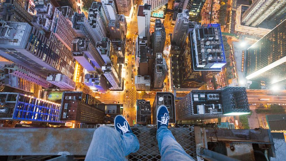 Rosjanie na dachach Hongkongu. Lęk wysokości? Oni z pewnością go nie znają! 1