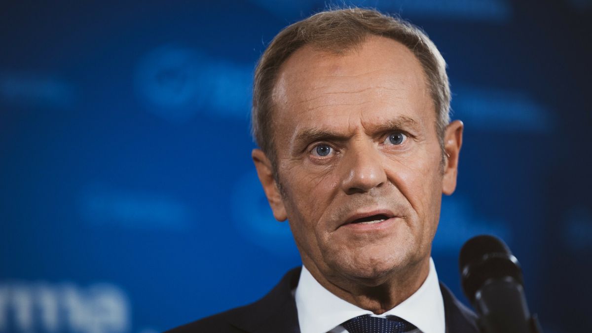 Donald Tusk spotka? si? z ekspertami medycznymi29.07.2021 Warszawa Spotkanie Donalda Tuska z ekspertami medycznymi ws. COVID-19  fot Jacek Dominski/REPORTERN/z: Donald Tuskn/z: Donald TuskJacek Dominski/REPORTER