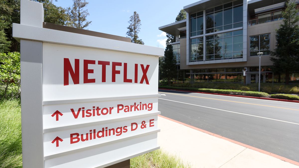Netflix Reports Drop In Quarterly Earnings
LOS GATOS, CALIFORNIA - APRIL 20: A sign is posted in front of Netflix headquarters on April 20, 2022 in Los Gatos, California. Shares of Netflix dropped over 35 percent after the company reported that it had lost 200,000 subscribers for the first time in the first quarter. The company also reported that it expects to lose an additional 2 million subscribers in the current quarter. (Photo by Justin Sullivan/Getty Images)
Justin Sullivan