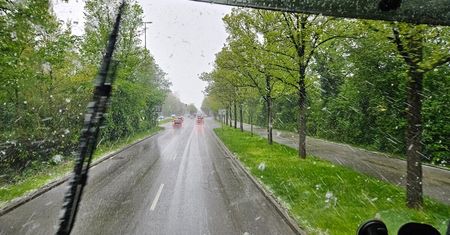 Weekend przyniesie przymrozki. Możliwe opady deszczu ze śniegiem oraz krupy śnieżnej