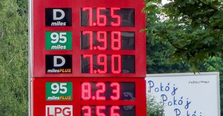 Skąd tak wysokie ceny paliw? Ekspert wskazał na jeden element