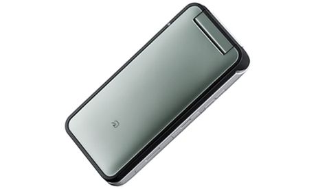 iida, linia premium w KDDI 3