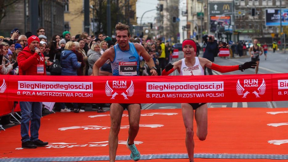 Bieg Niepodległości w Poznaniu rok temu i przed trzema laty wygrała niedawna zwyciężczyni poznańskiego maratonu, Izabela Paszkiewicz