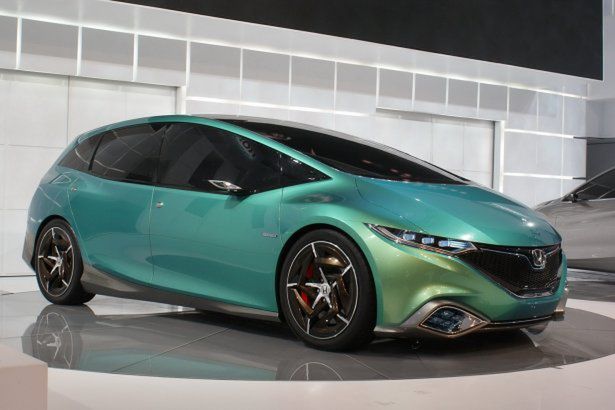 Honda Concept S - futurystyczna hybryda dla nowoczesnej rodziny [Pekin 2012]