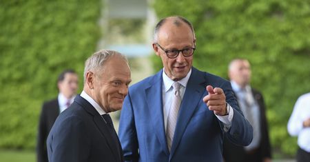 "Niemcy są coś Polsce winni za zbrodnie". "Der Spiegel" pisze o 10 tys. zł dla ofiar