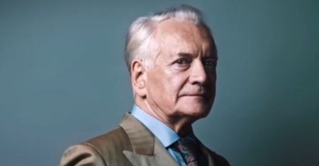 Andrzej Seweryn w nowej produkcji Netflixa wcieli się w... DRAG QUEEN! "Poznajcie Lorettę" (FOTO)