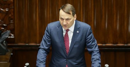 Niemieckie media komentują exposé Sikorskiego. "Dwa cele"
