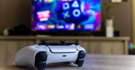 Przecieki o PlayStation 6: więcej pamięci, większe światy. Co szykuje Sony?