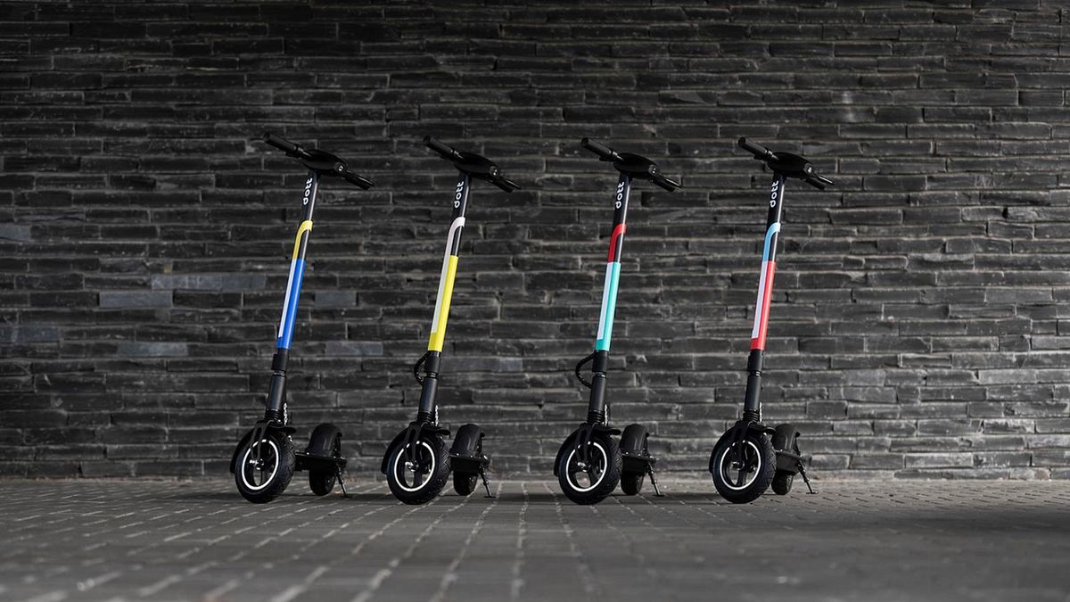 Hulajnogi Dott na polskim rynku. 1500 pojazdów w Warszawie. Bolt ruszył w trzech miastach 1